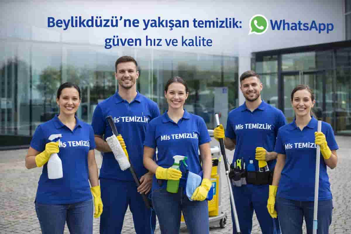 Beylikd&uuml;z&uuml;'nde profesyonel temizlik hizmeti sunan Mis temizlik ekibi işyeri &ouml;n&uuml;nde hazır halde